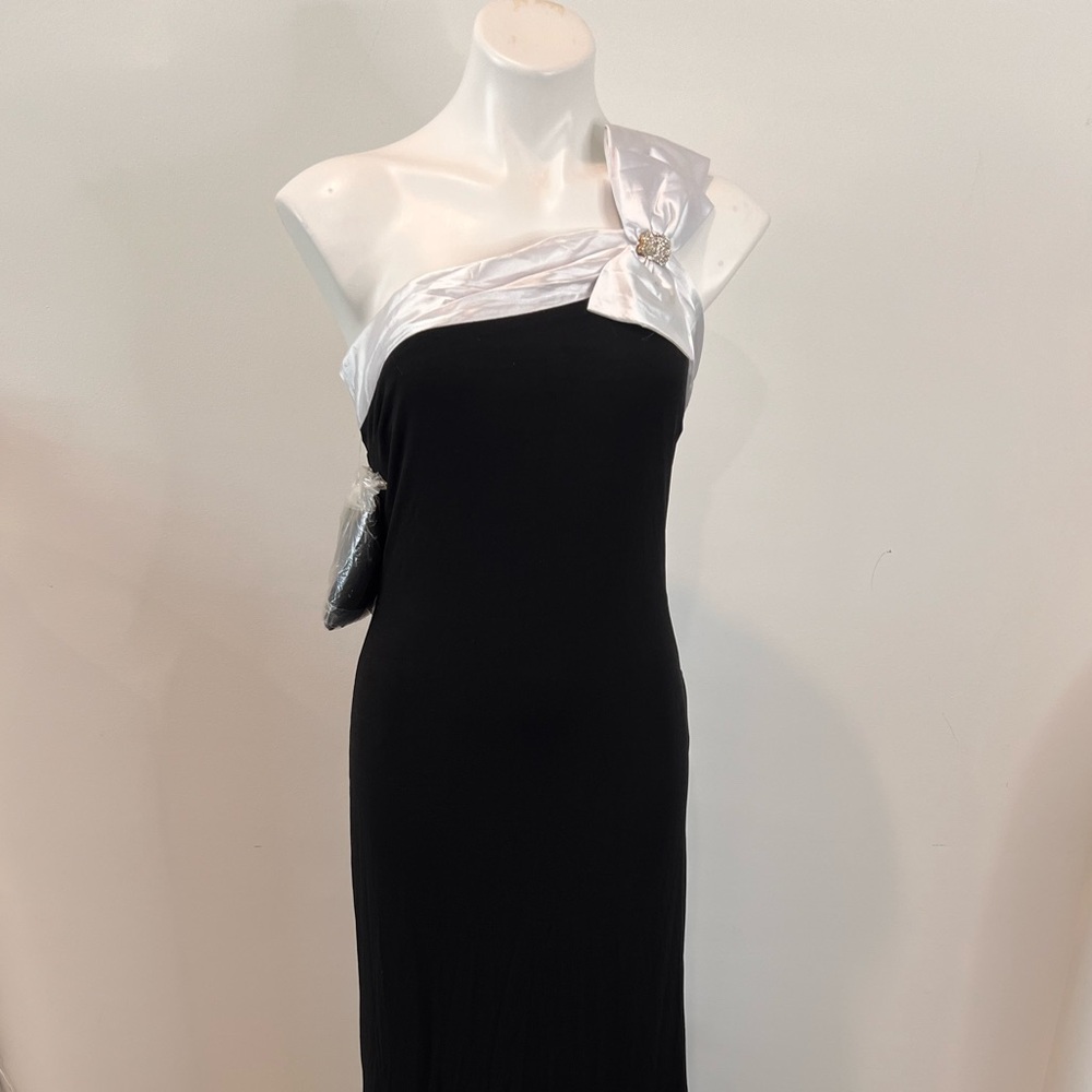 Black One Shoulder Long Formal Dress - Stretch